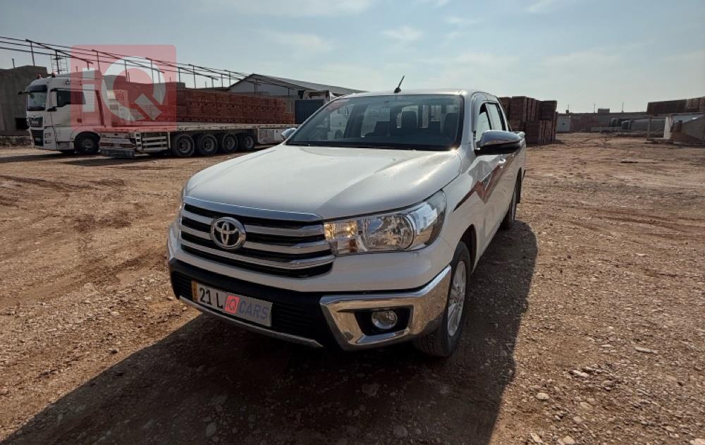 تويوتا هايلوكس